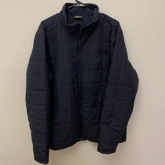 North face jacket - Picture 2 of 3